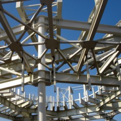 Energie verde: structuri metalice pentru sustinerea panourilor fotovoltaice